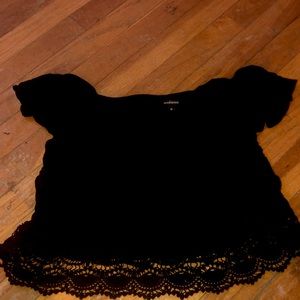 Black crop top